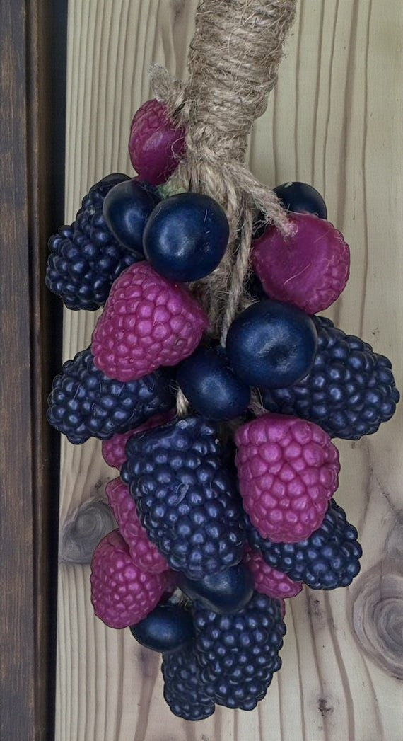 Hanging Berries